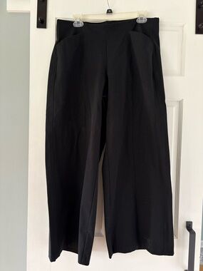 Old Navy Super Wide leg stretch trouser in L Short